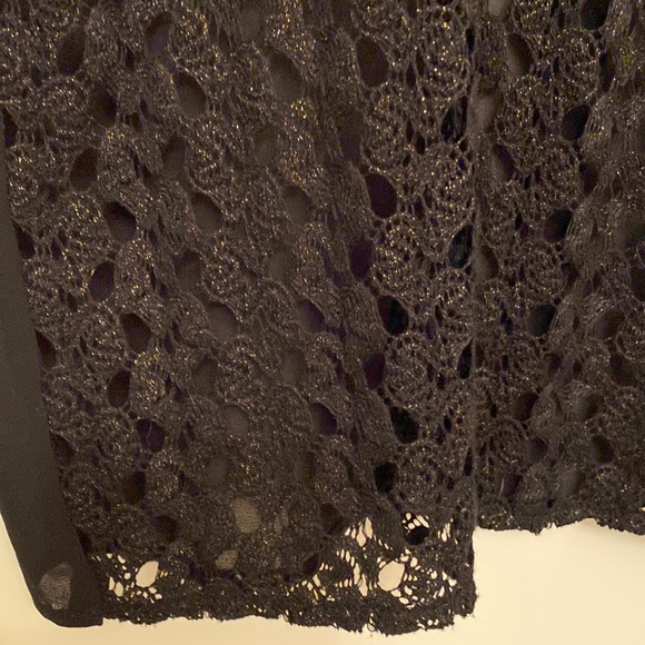 studio Y Blouse. EUC. Sz S. - Picture 2 of 6